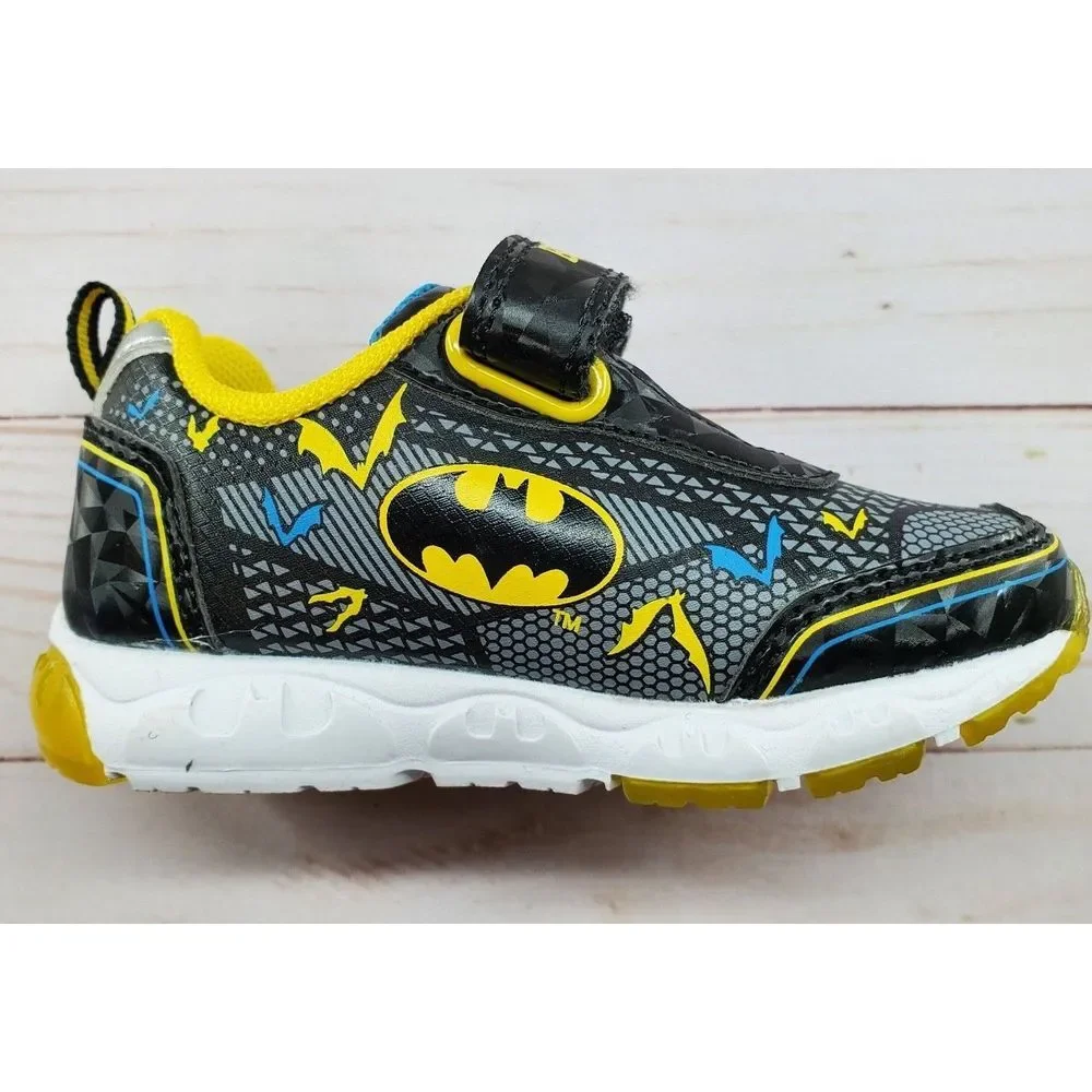 Batman Light Up Shoes Sneakers Toddler‎ Size 7 Black DC Comics Super Hero Gotham